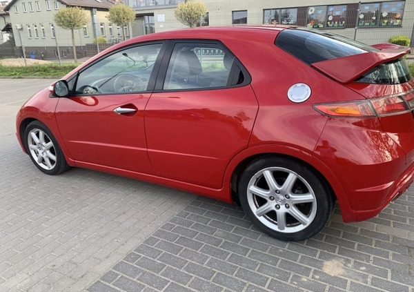 Honda Civic cena 26000 przebieg: 205000, rok produkcji 2008 z Chełmża małe 106